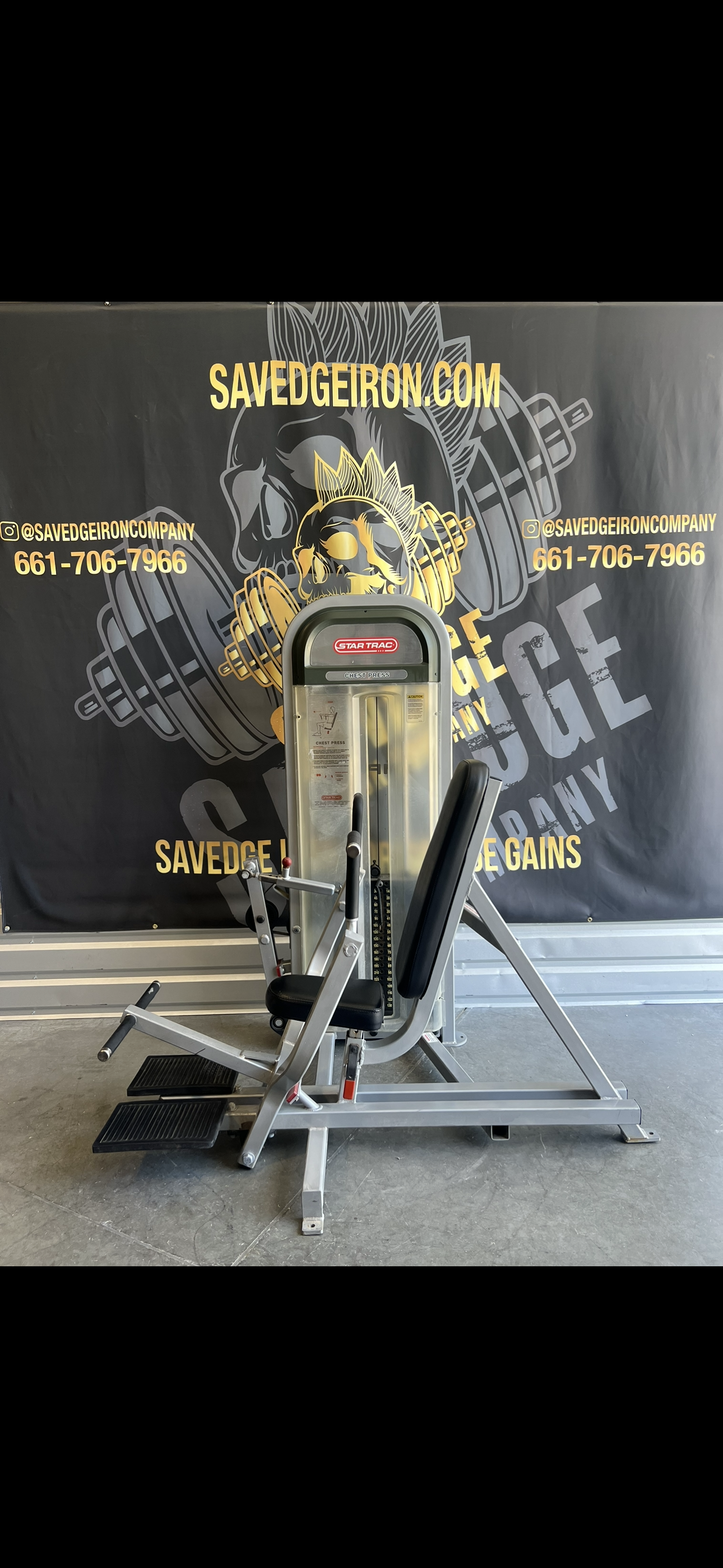 Star Trac Impact Chest Press