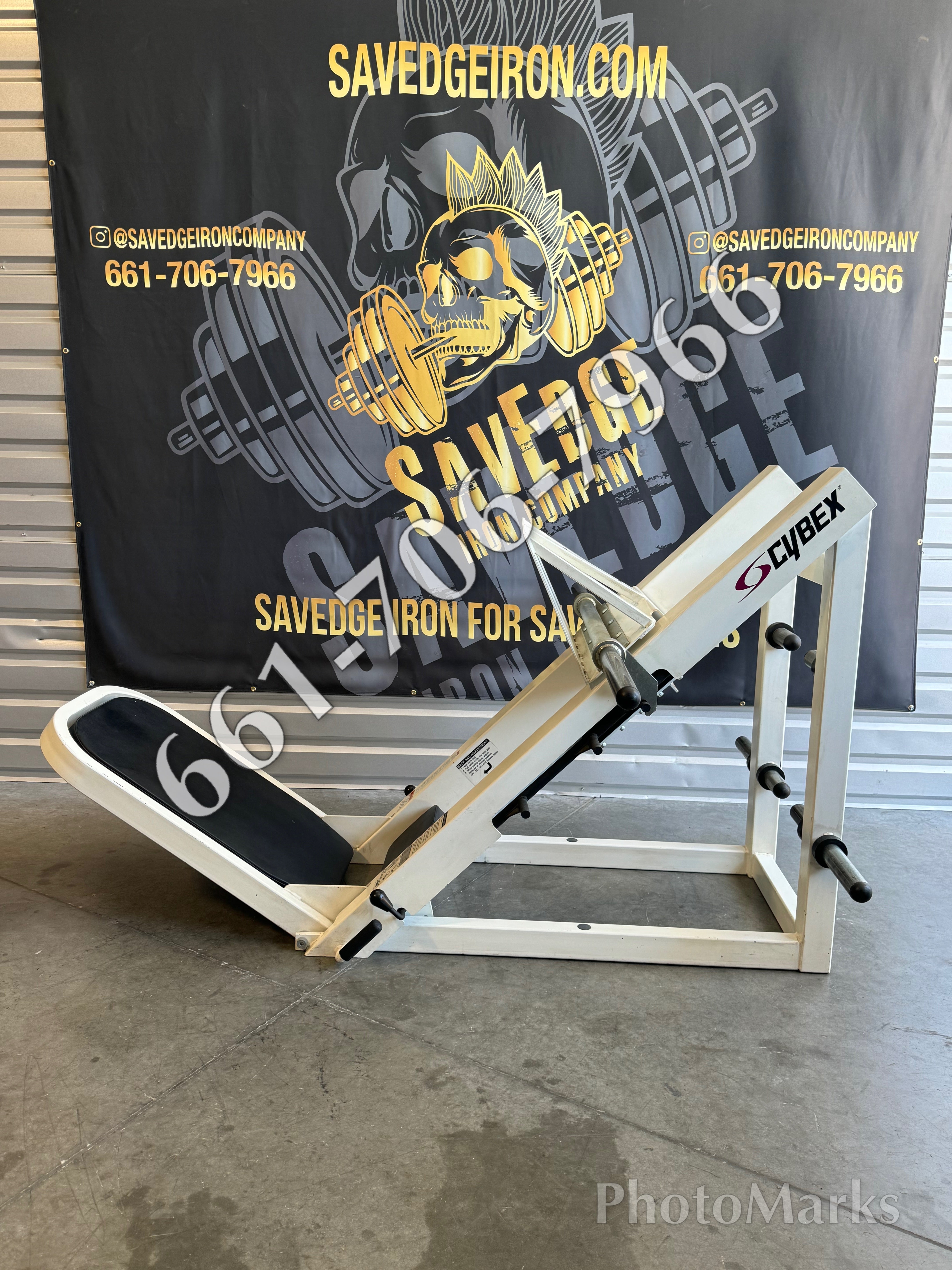 Cybex Plate Loaded Leg Press
