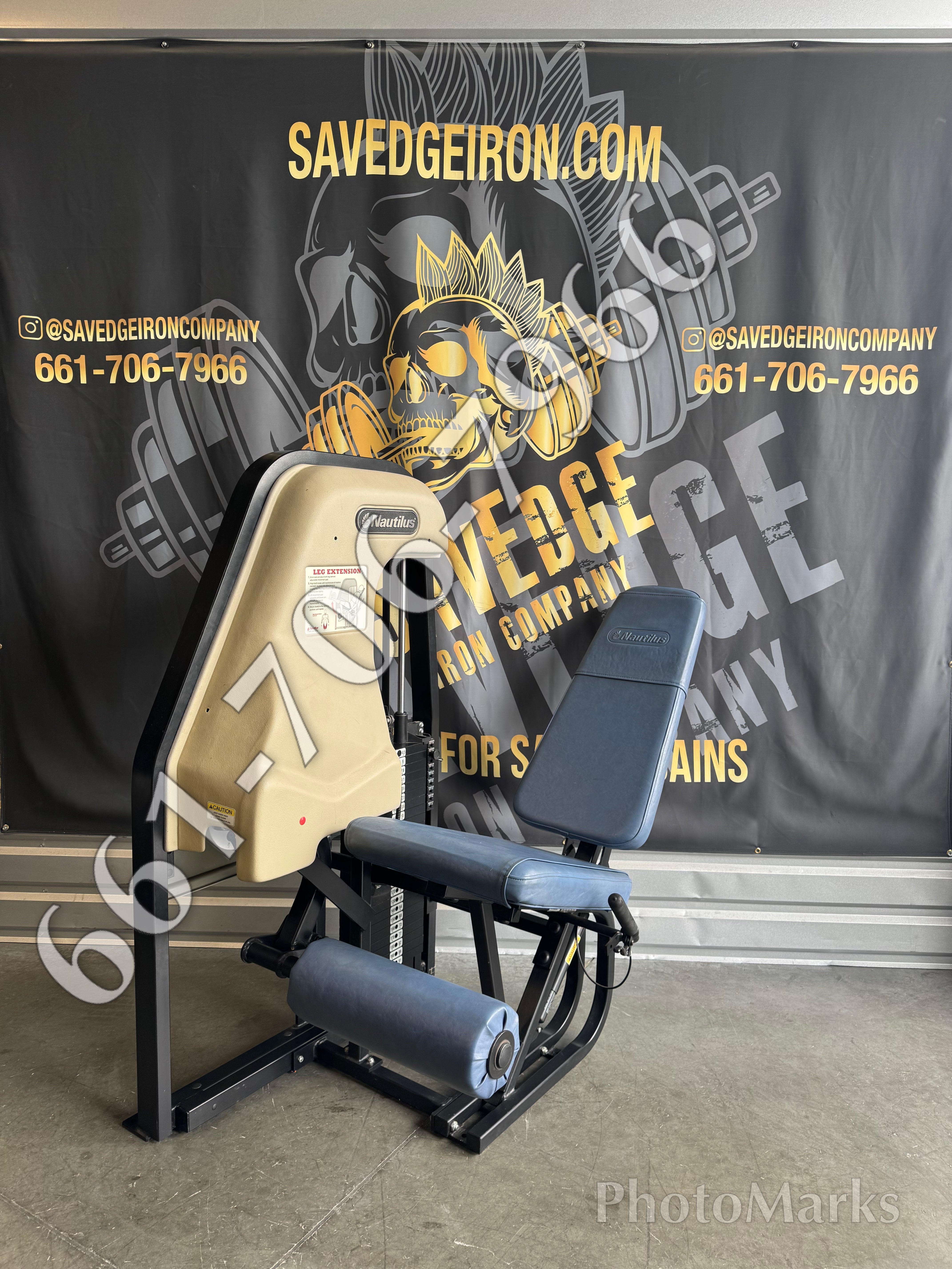 Nautilus Leg Extension