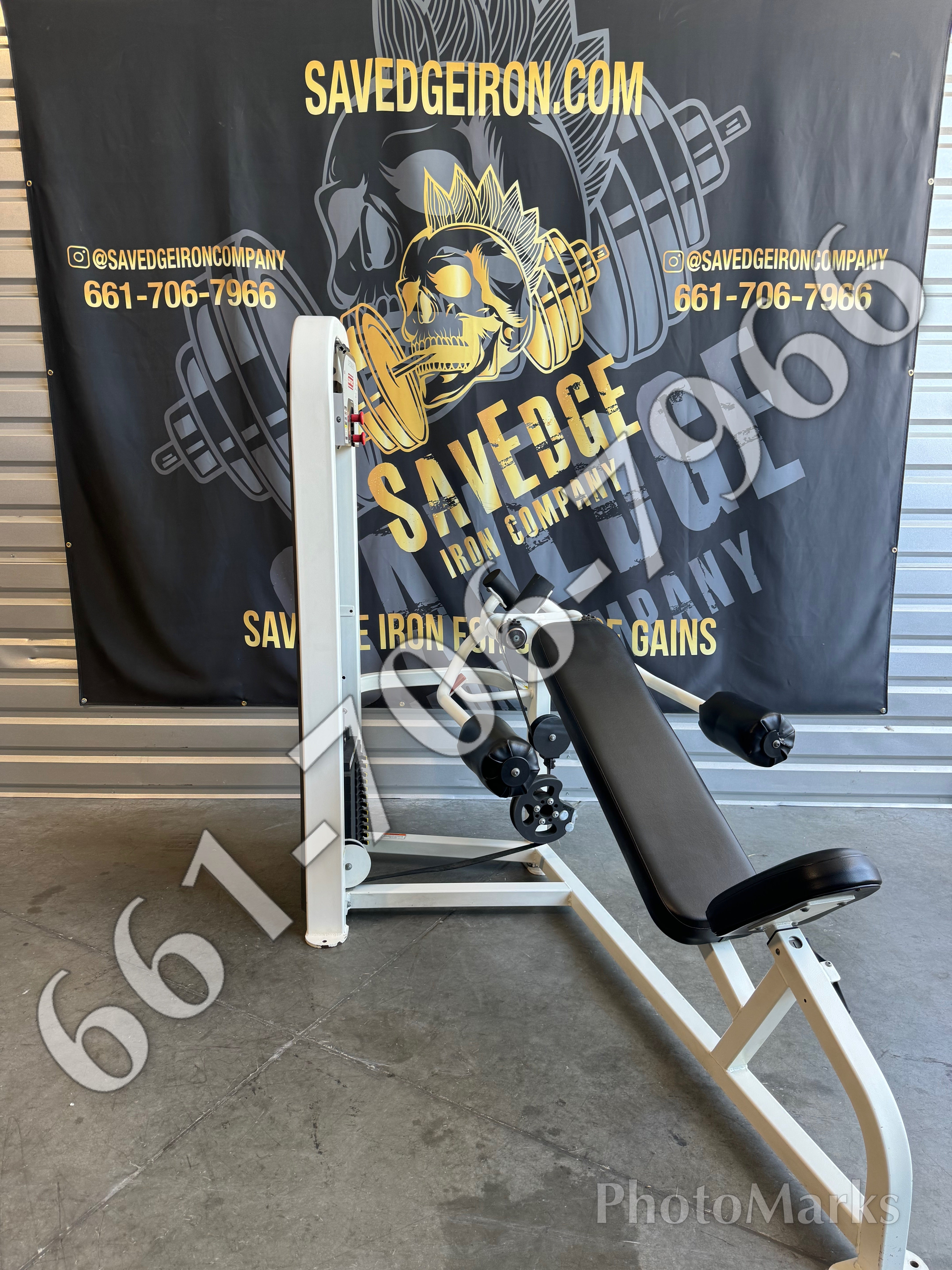 STAR TRAC ペックフライマシン Star Trac 30 Degree Pec Fly – Savedge Iron Company