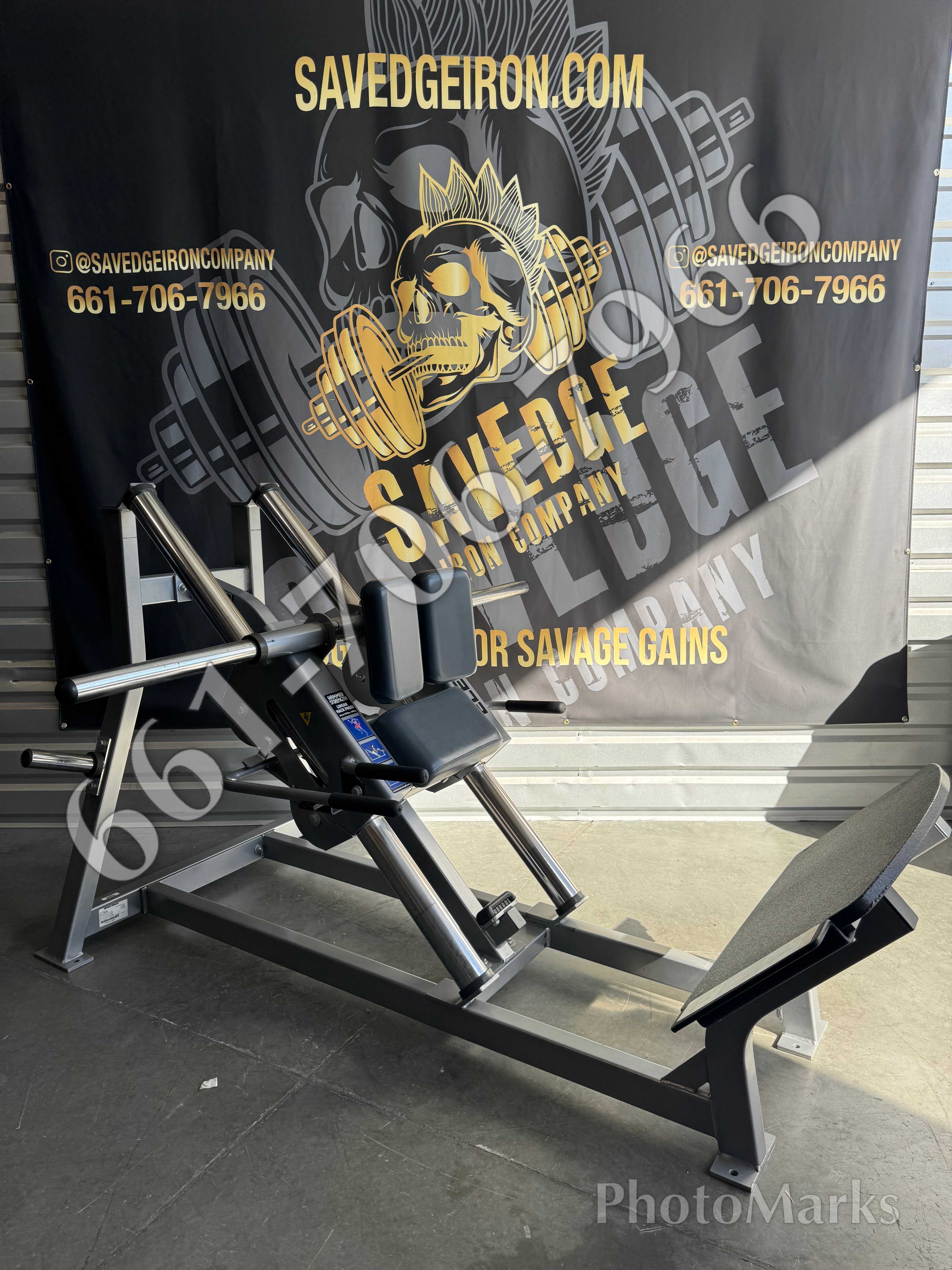 Hammer Strength Linear Hack Press