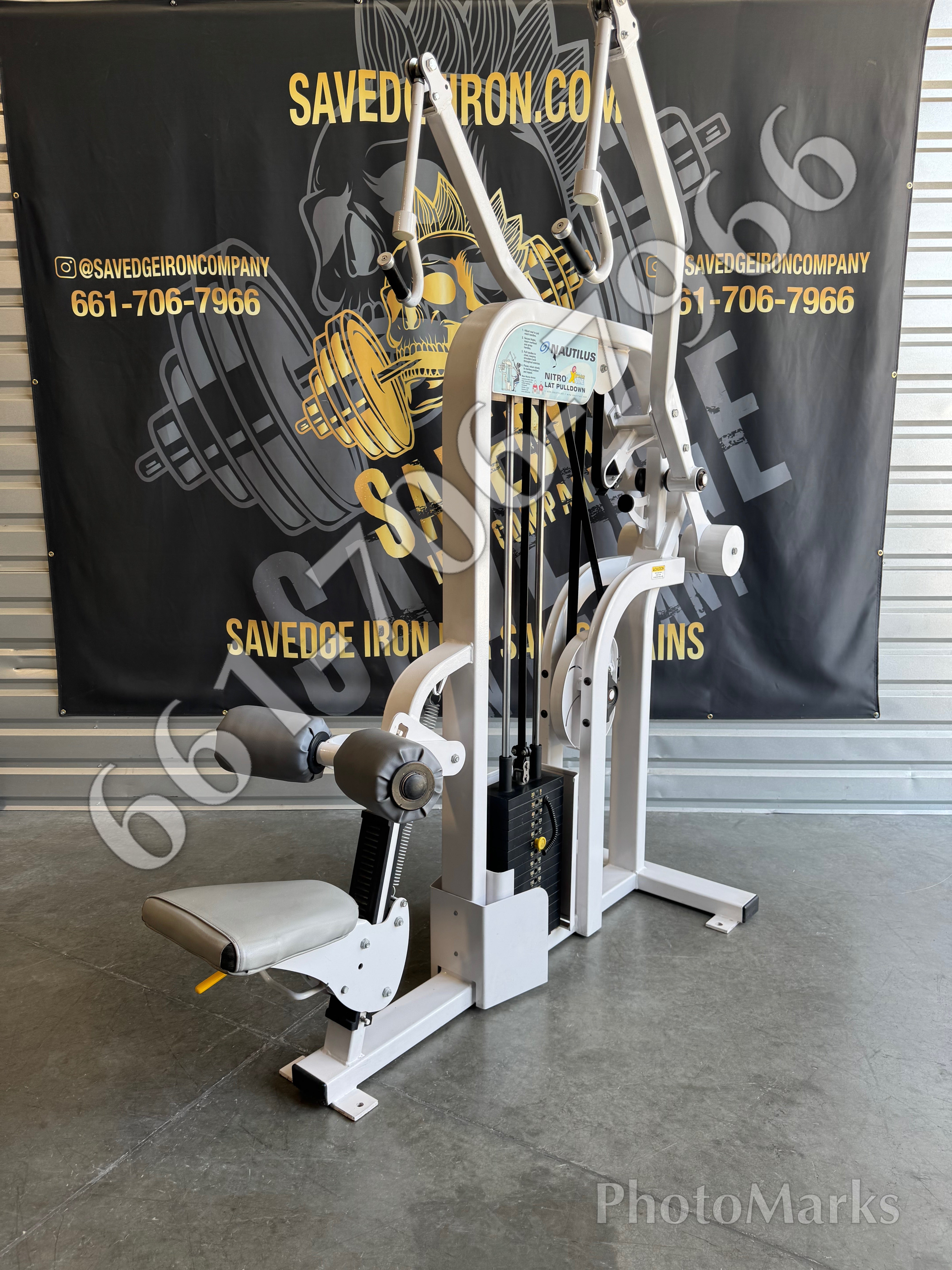 ★超希少★Nautilusタイプ 回旋式・左右独立アームの高級ラットプルダウン ノーチラス レバレッジ ラットプルダウン – Fitness Supply